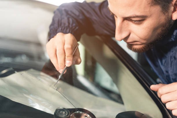 Auto Glass Repair Woodland Hills CA Master Mobile Auto Glass